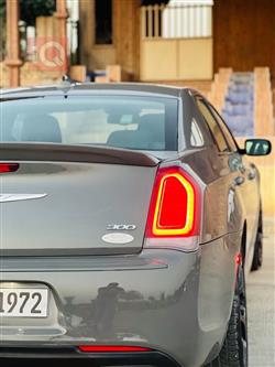 كرايسلر 300